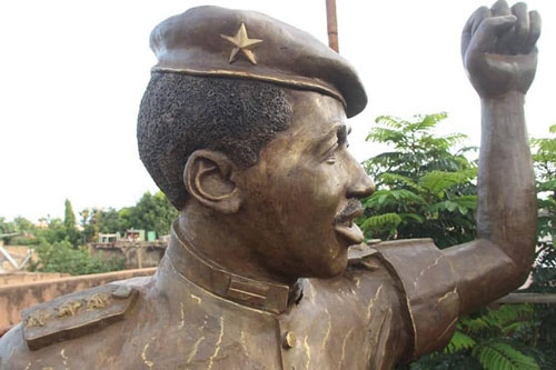 Burkina: la statue de Sankara ne sera pas découverte officiellement le dimanche